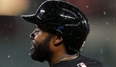 Lightning forces fans to leave their seats, but the Orioles and Rockies play on