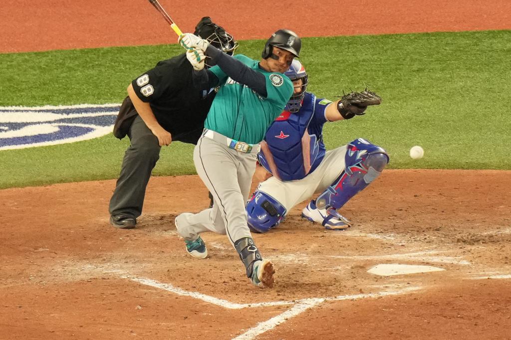 Bet $5, get $200 in bonus bets for Blue Jays vs. Mariners