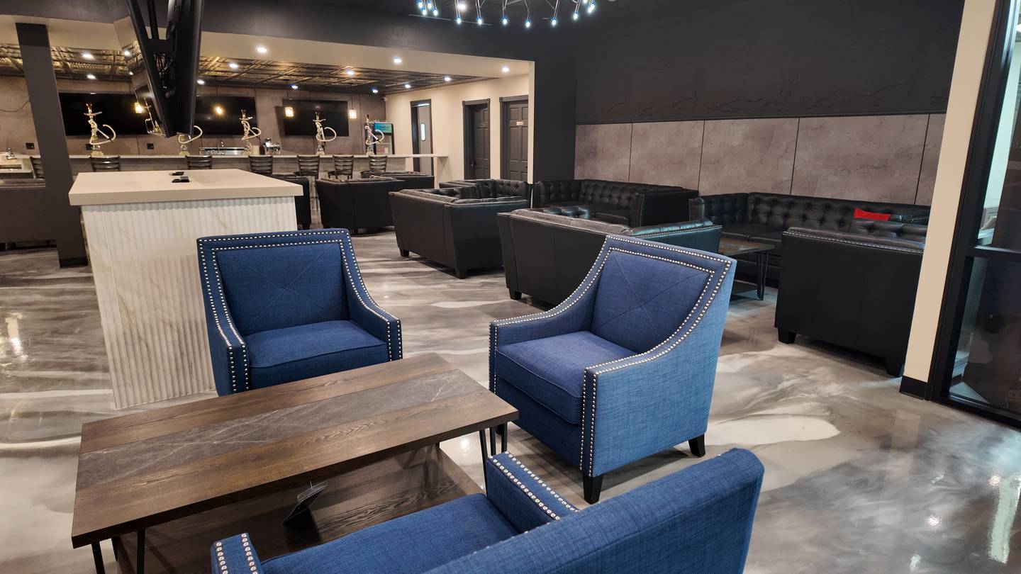 Hall of Famer Frank Thomas is coming to Goodfellas Cigar Lounge on Oct. 16 in Joliet.