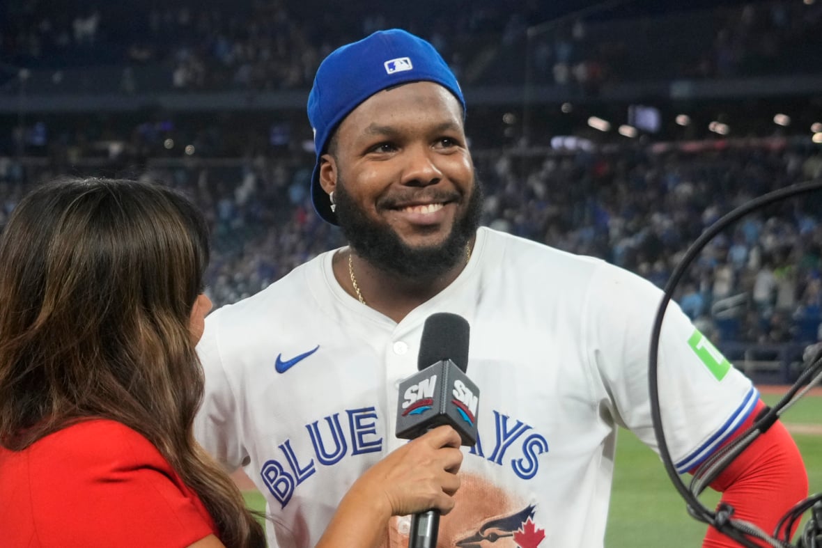 Vladimir Guerrero Jr.'s Blue Jays Playoff Run In Legendary Territory in Toronto