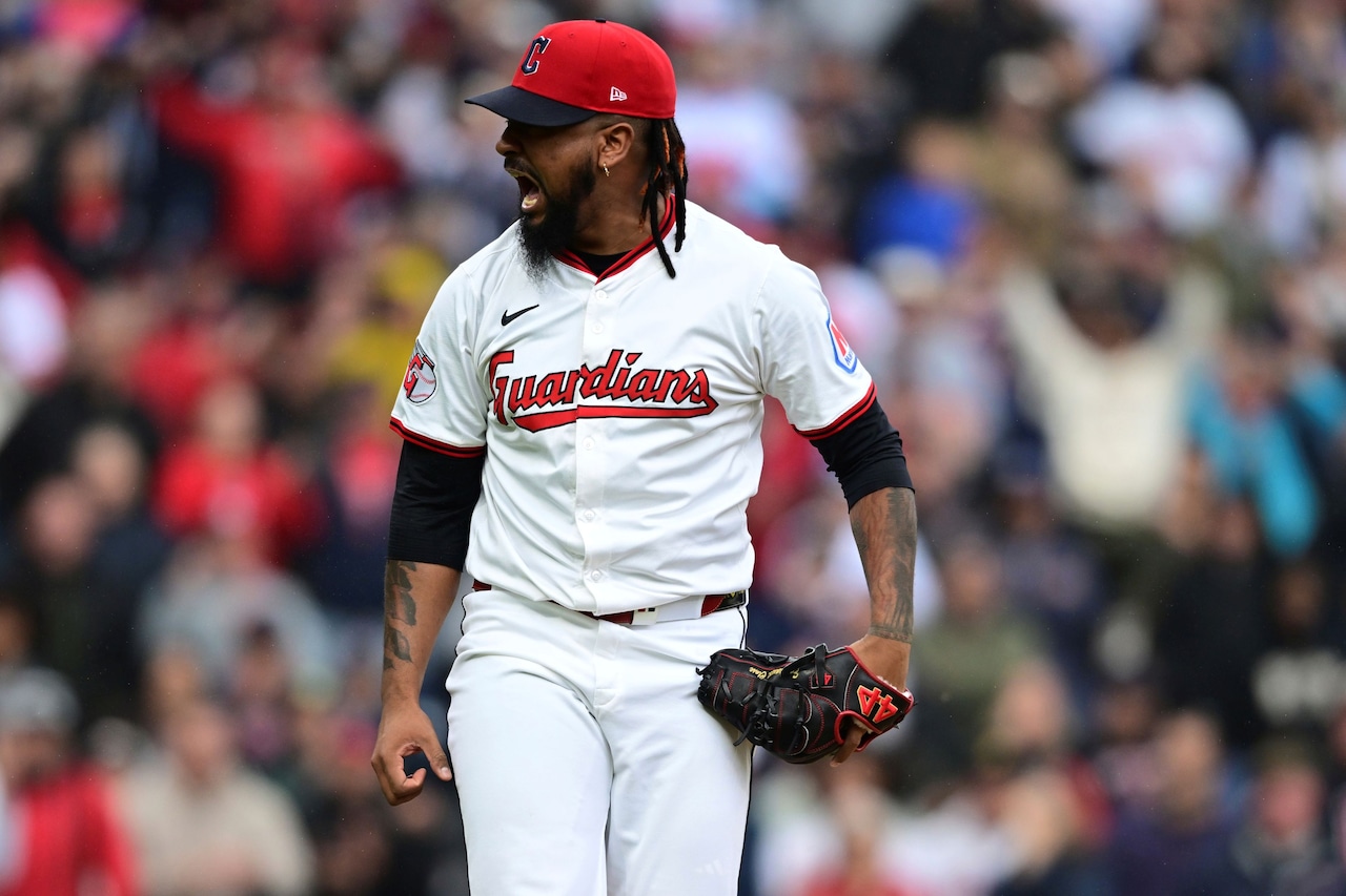 Emmanuel Clase’s agent: Guardians’ closer “doesn’t bet” amid MLB gambling probe