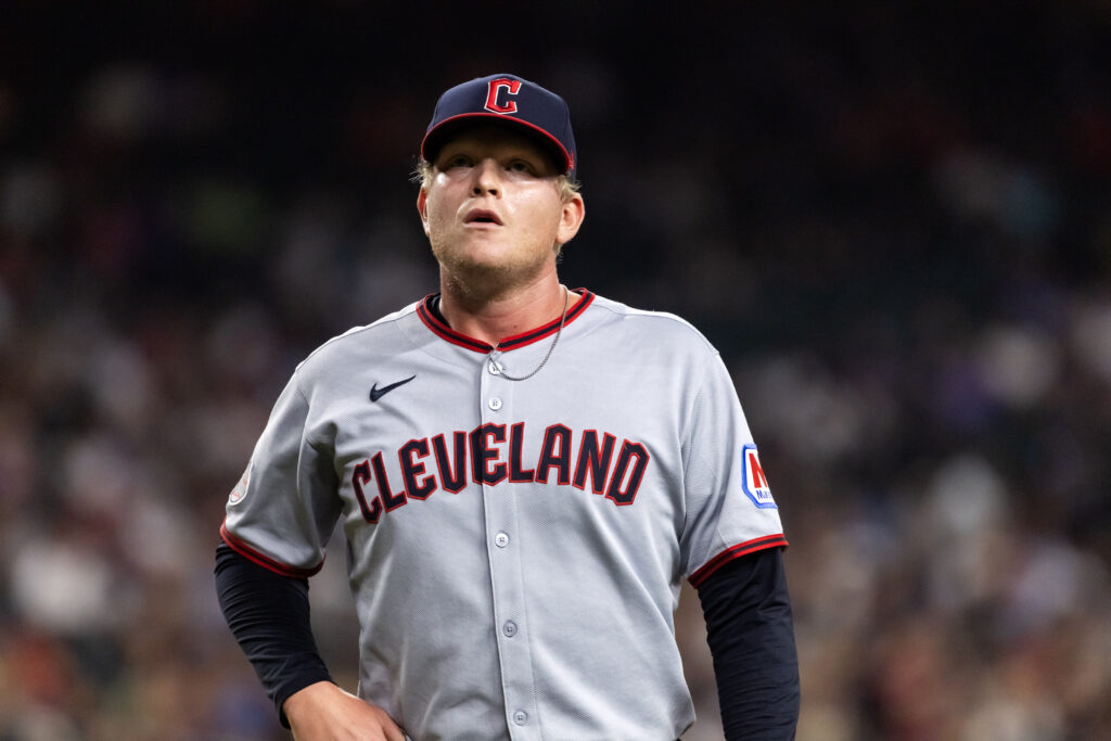 Nic Enright To Undergo Tommy John Surgery