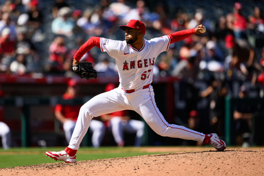 Brewers Claim Sammy Peralta - MLB Trade Rumors