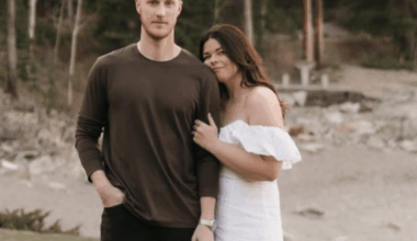 ‘Do we play the Jays game?’: Calgary bride faces World Series wedding dilemma