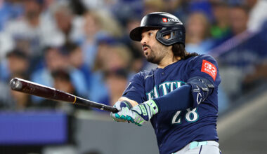 Seattle Mariners Eugenio Suarez single ALCS Toronto Blue Jays 2025...