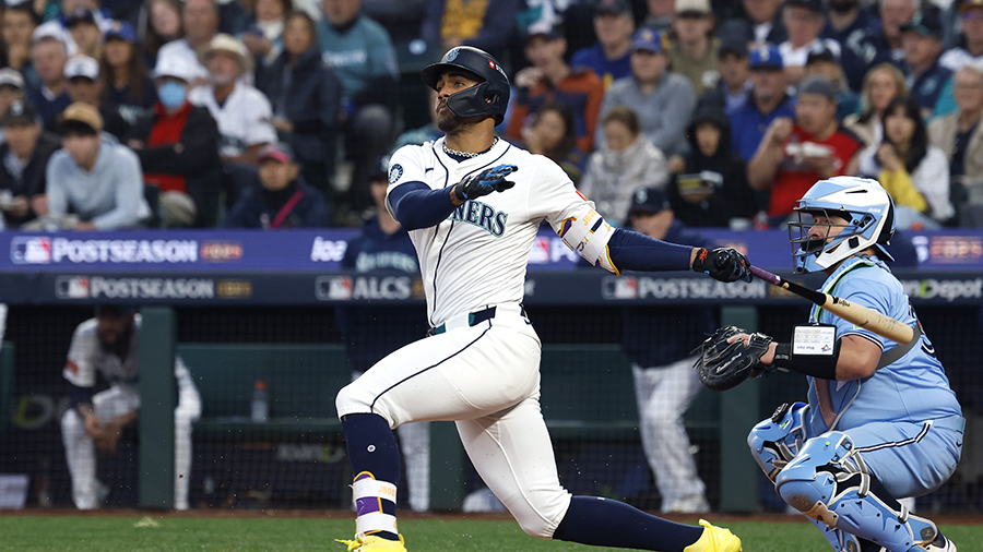 Seattle Mariners Julio Rodriguez single ALCS Game 3 Toronto Blue Jays 2025...