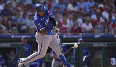 Phillies have to wait to clinch NL East title after 10-3 loss to Royals