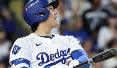 Strauss to earn up to $17.8M from MLB helmet decal exposure