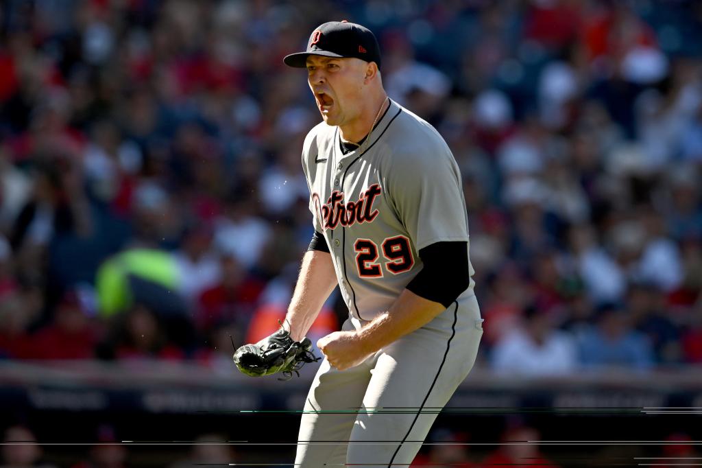 Bet $5, get $300 in bonus bets if your bet wins for Tigers vs. Mariners