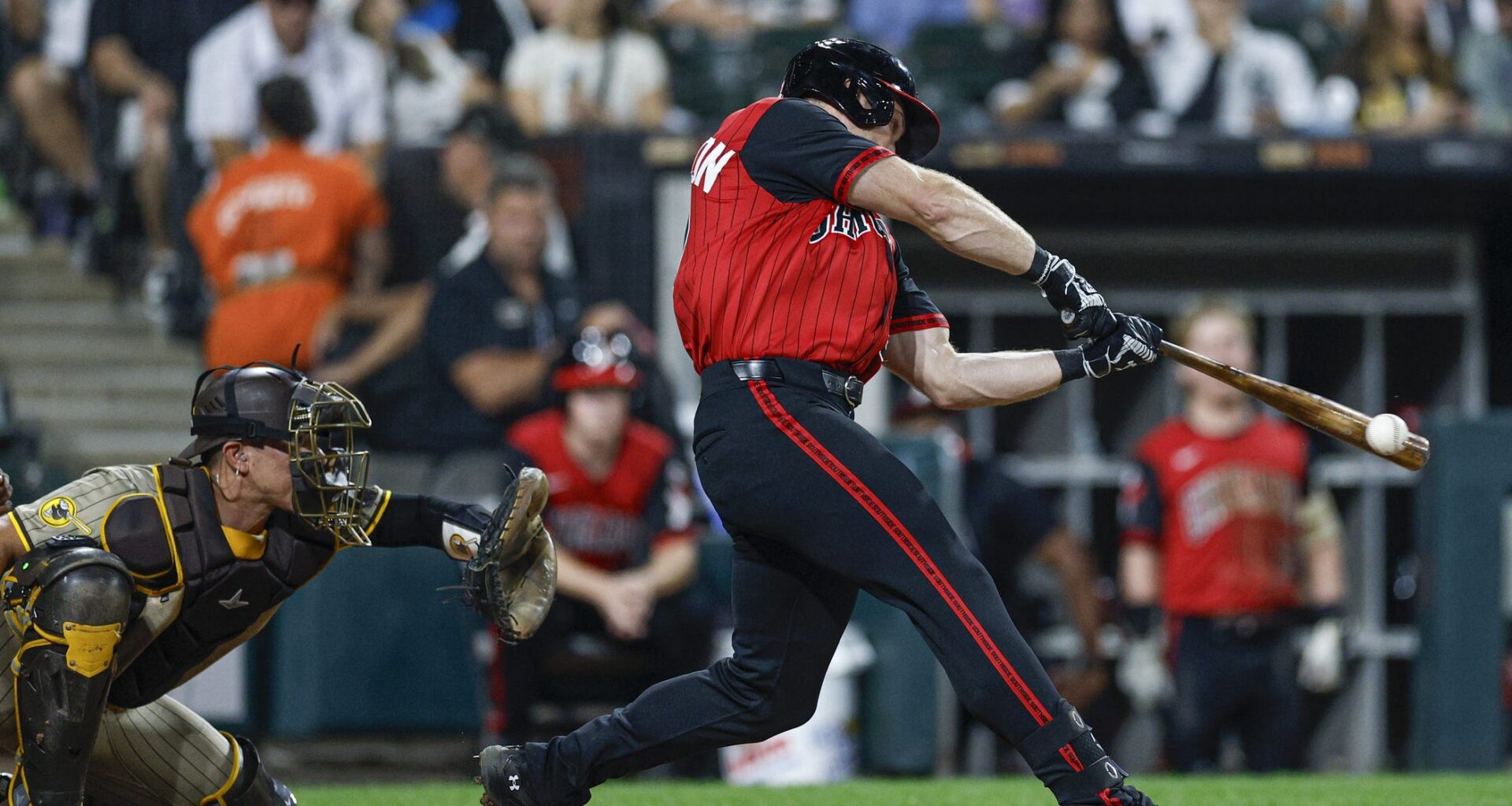 Will Robertson hitting for White Sox