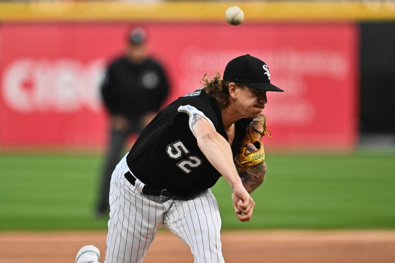 White Sox See Three Players Depart As Free Agents