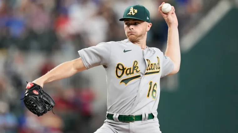 Athletics urged to retain their late-inning southpaw weapon during the offseason  image