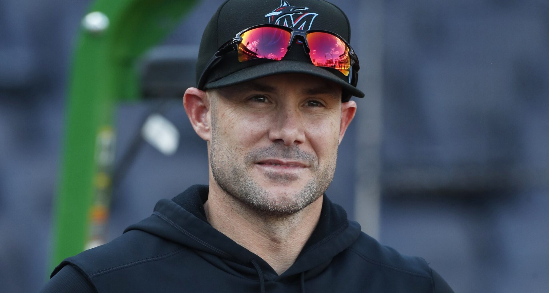 Offishial News: New MLB managerial openings; introducing the FOF Awards - Marlins