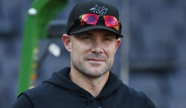 Offishial News: New MLB managerial openings; introducing the FOF Awards - Marlins