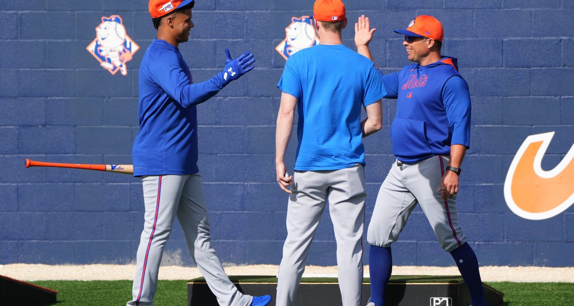 Report: Mets Coach Desi Druschel Headed Back To Yankees