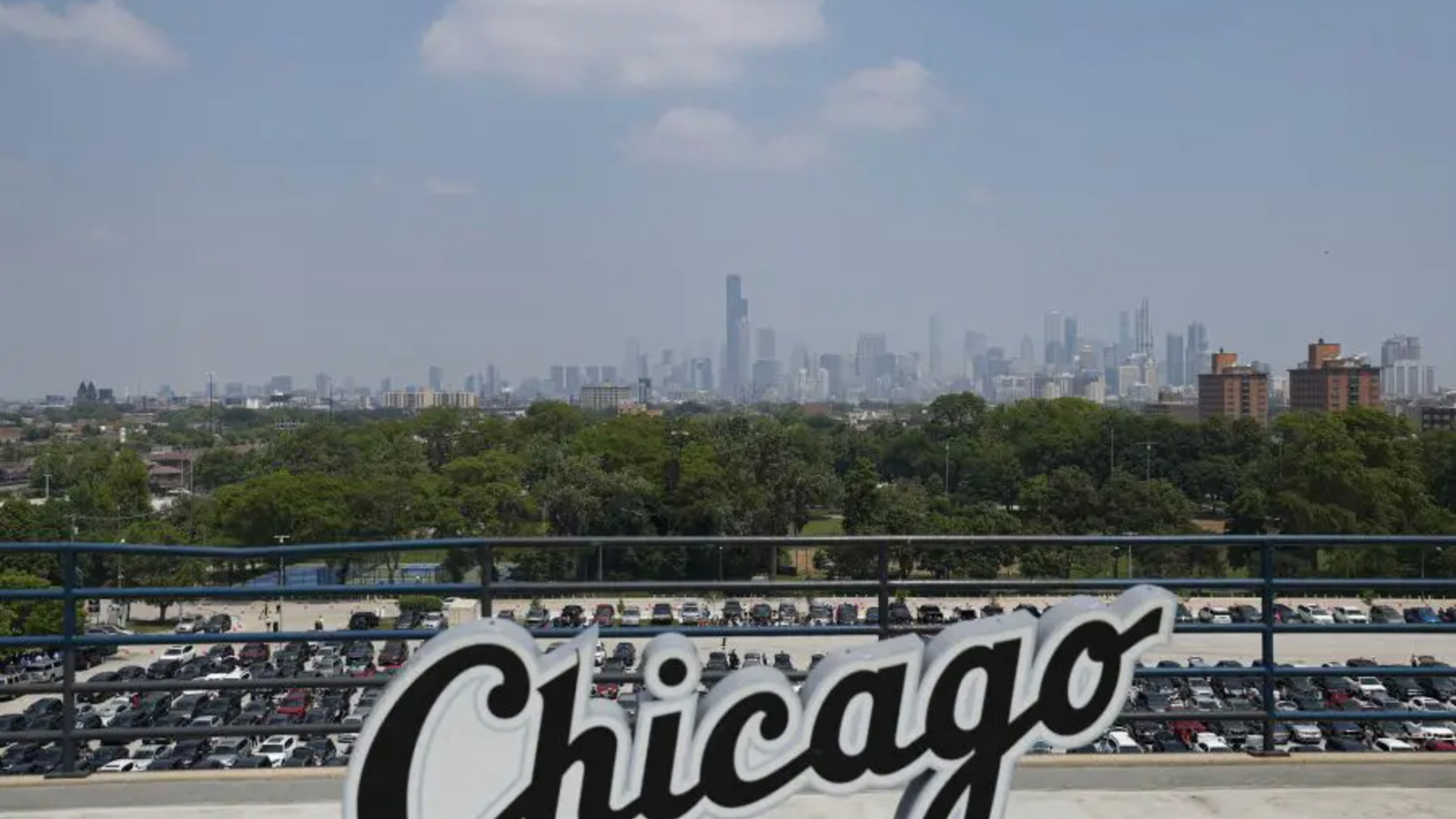 Chicago White Sox have one player ‘vying’ for a 40-man roster spot