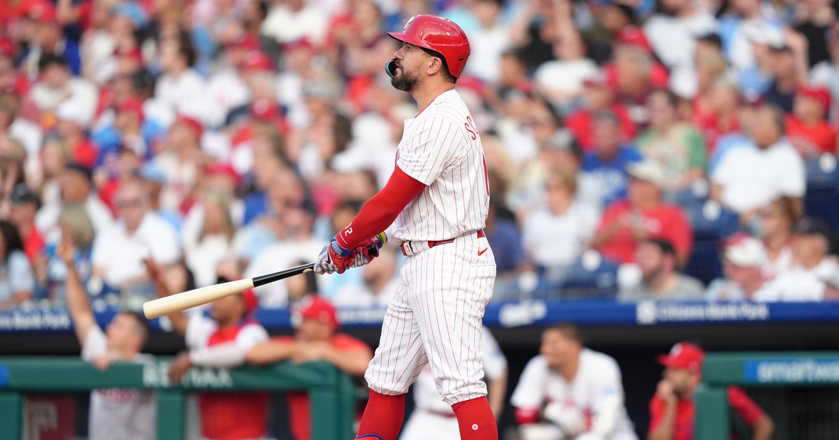 MLB rumors: What it might take for Phillies to re-sign Kyle Schwarber