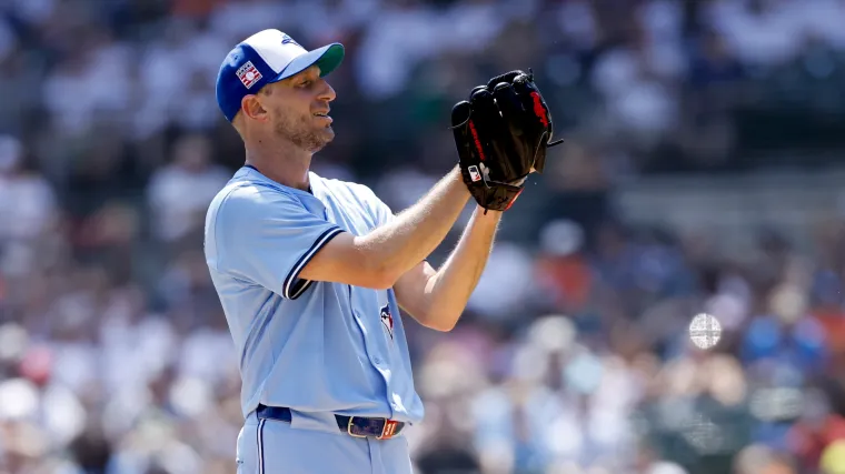 Blue Jays predicted to sign $135M Cy Young-caliber arm to form trio with Max Scherzer, Kevin Gausman image