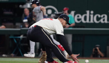 Nathan Eovaldi Undergoes Surgery For Sports Hernia