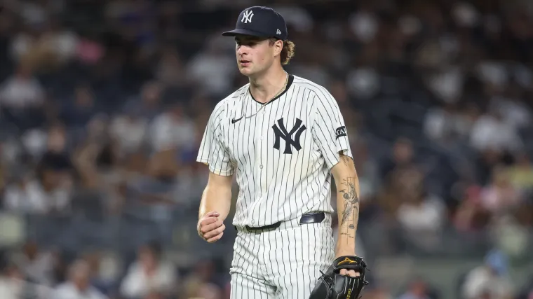 Yankees' Cam Schlittler makes permanent enemy out of pro-Red Sox fan image