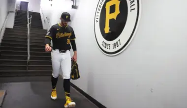 Yankees' legend makes bold claim about Paul Skenes' future image