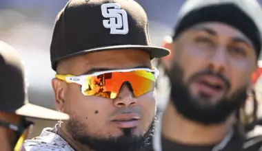 Luis Arraez bids emotional farewell to San Diego Padres image