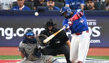 Joe Davis jinxes Vladimir Guerrero Jr. into ending month-long home run drought