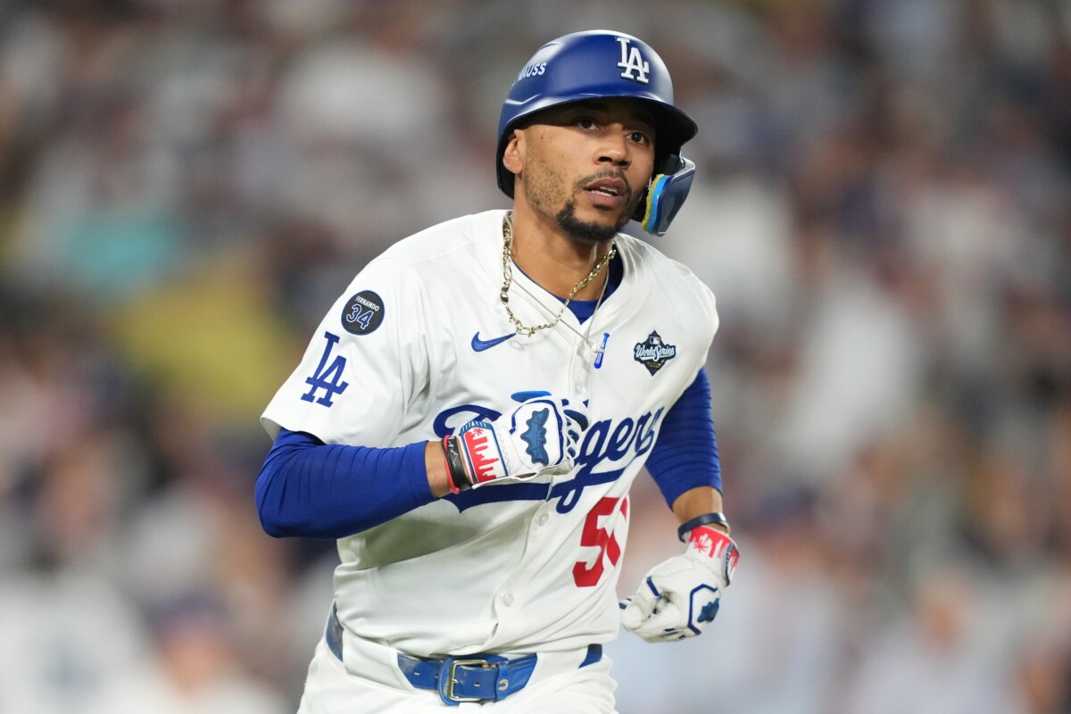 Dave Roberts Gets Honest About Mookie Betts’ Struggles in World Series for Dodgers