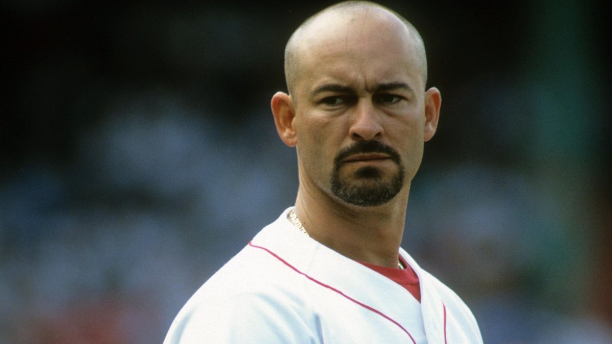 Red Sox Hall of Famer, Florida county commissioner Mike Greenwell dies – NBC Boston