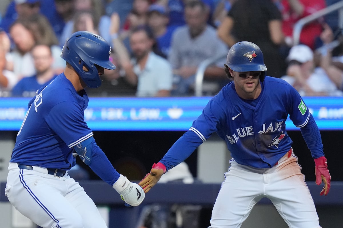 Former Cleveland Guardians brought their connection to Jays’ clubhouse