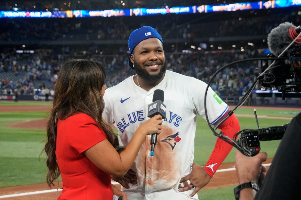 Sportsnet steps up to the plate with first-ever made-in-Canada World Series broadcast