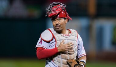 Los Angeles Angels hire former catcher Kurt Suzuki as next manager