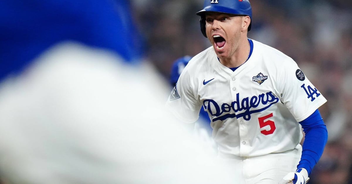 L.A. wins World Series Game 3 on Freddie Freeman walk-off home run in 18th inning: Live updates and reaction
