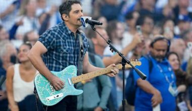 Brad Paisley says he's 'Mr. More Baseball' after performing at another World Series marathon game