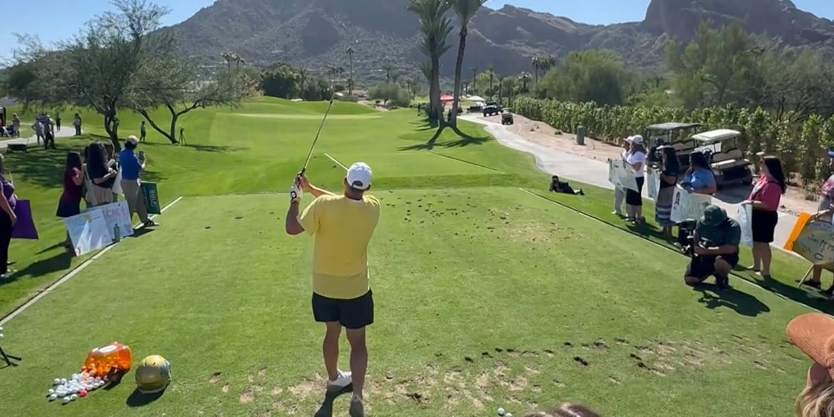 Lovullo helps lifelong friend battling cancer in Fiesta Bowl Par 3 Challenge