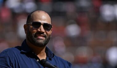 MLB Teams Seek New Managers: Predictions & Top Picks