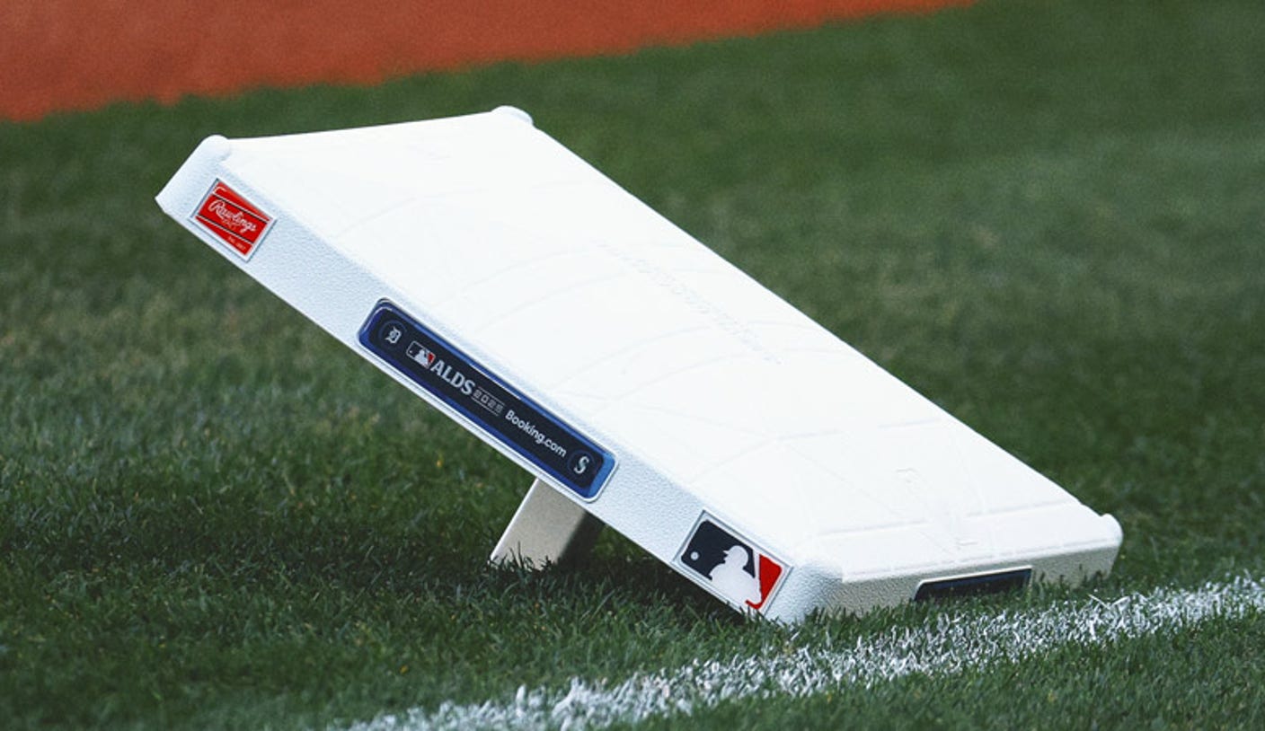 Tigers vs. Mariners Live Updates, Score: Seattle Strikes First