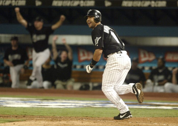 Alex Gonzalez, Florida Marlins, Game 4 (2003)