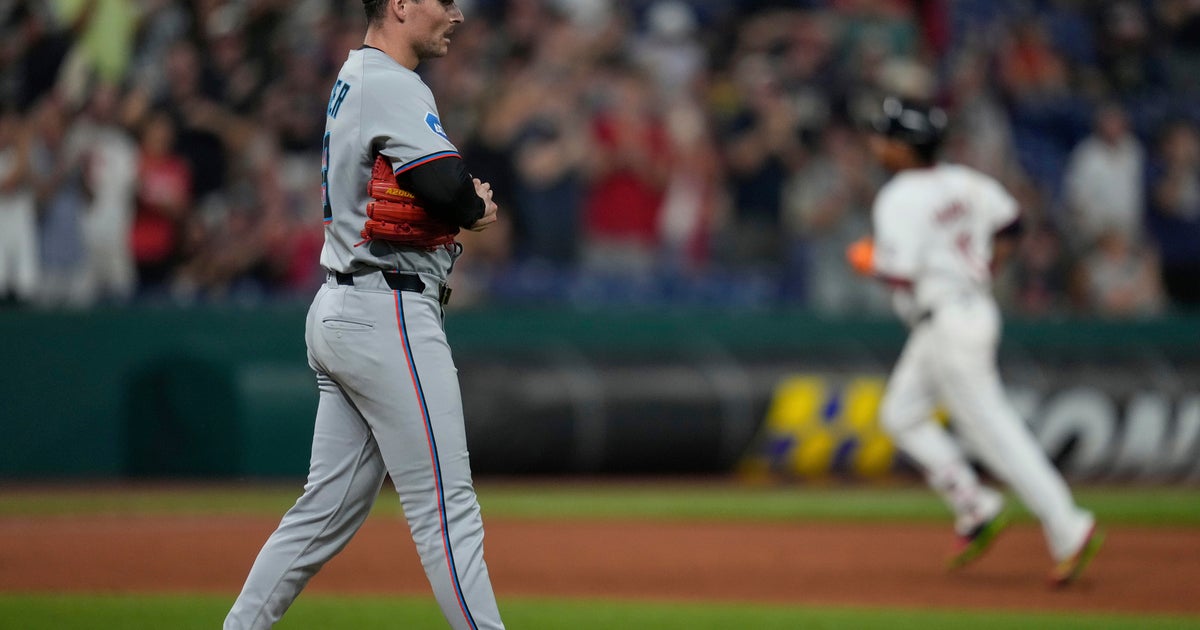 Ramírez breaks Cleveland multihomer record in Guardians' 4-3 win over the Miami Marlins