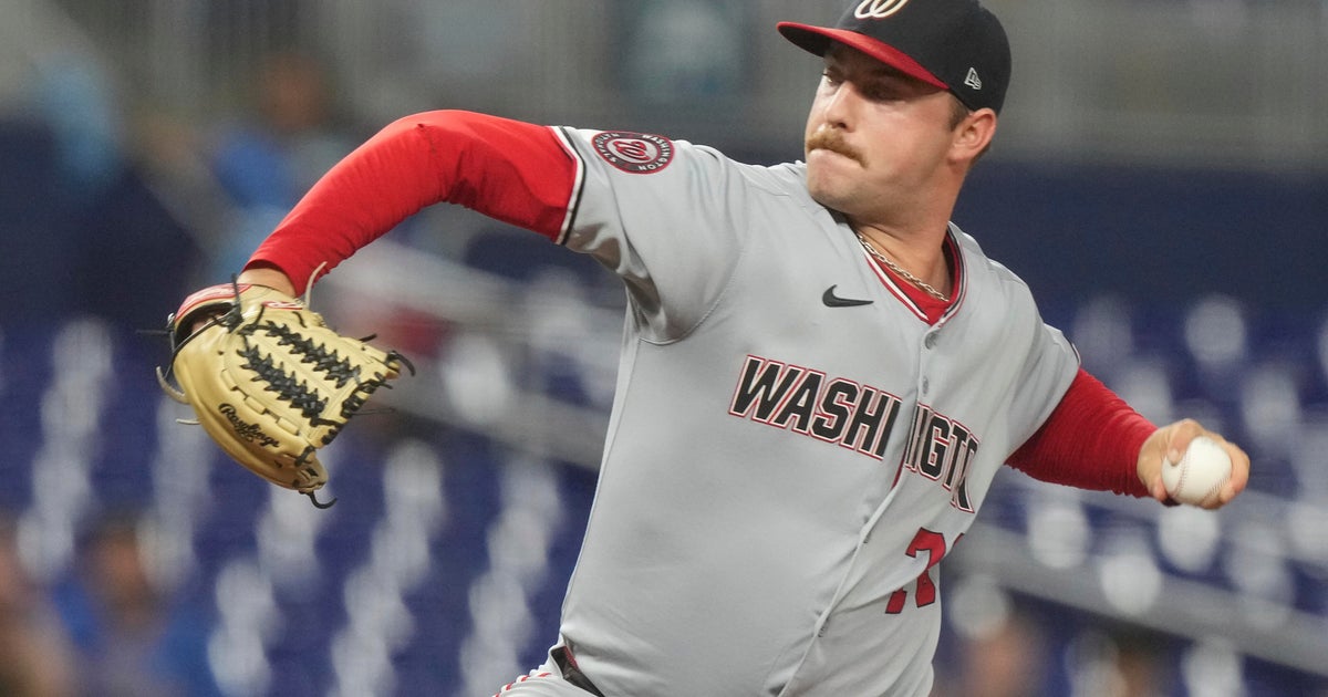Josh Bell homers again as Nationals hold on to beat Marlins 7-5