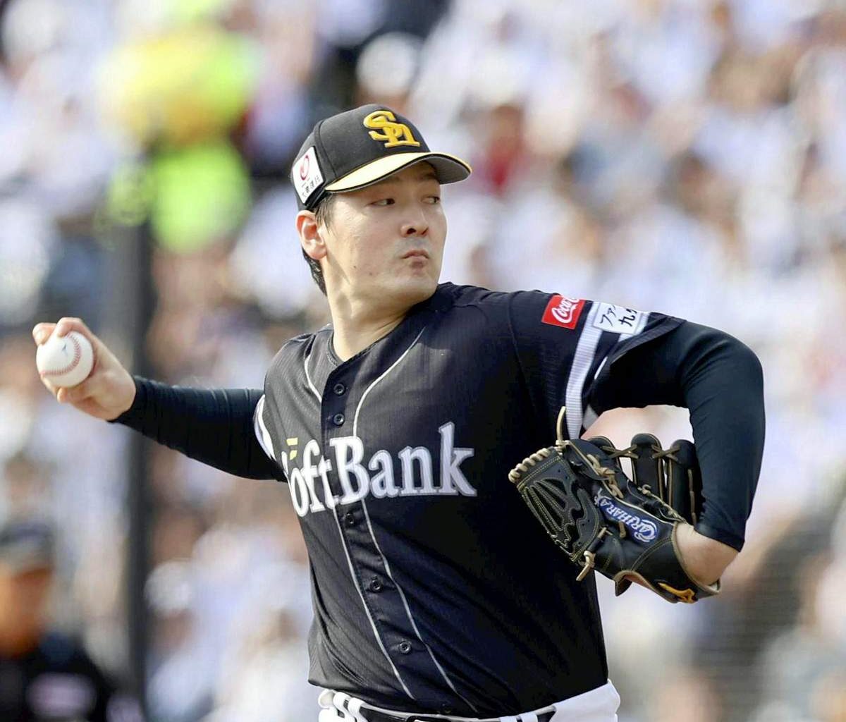 Hawks’ Hurlers Tie for PL Titles on Final Day of Regular Season