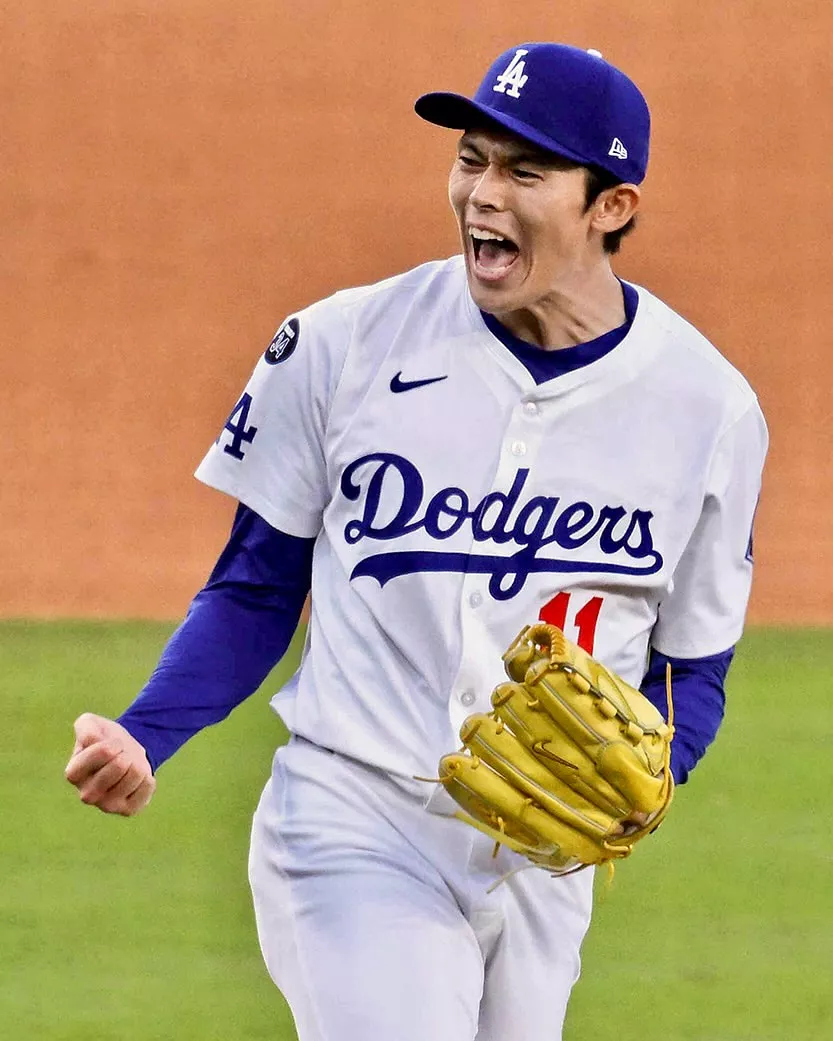 Roki Sasaki's inspirational struggle story: Lost his father and grandparents in the 2011 Tsunami, chose baseball as a coping mechanism