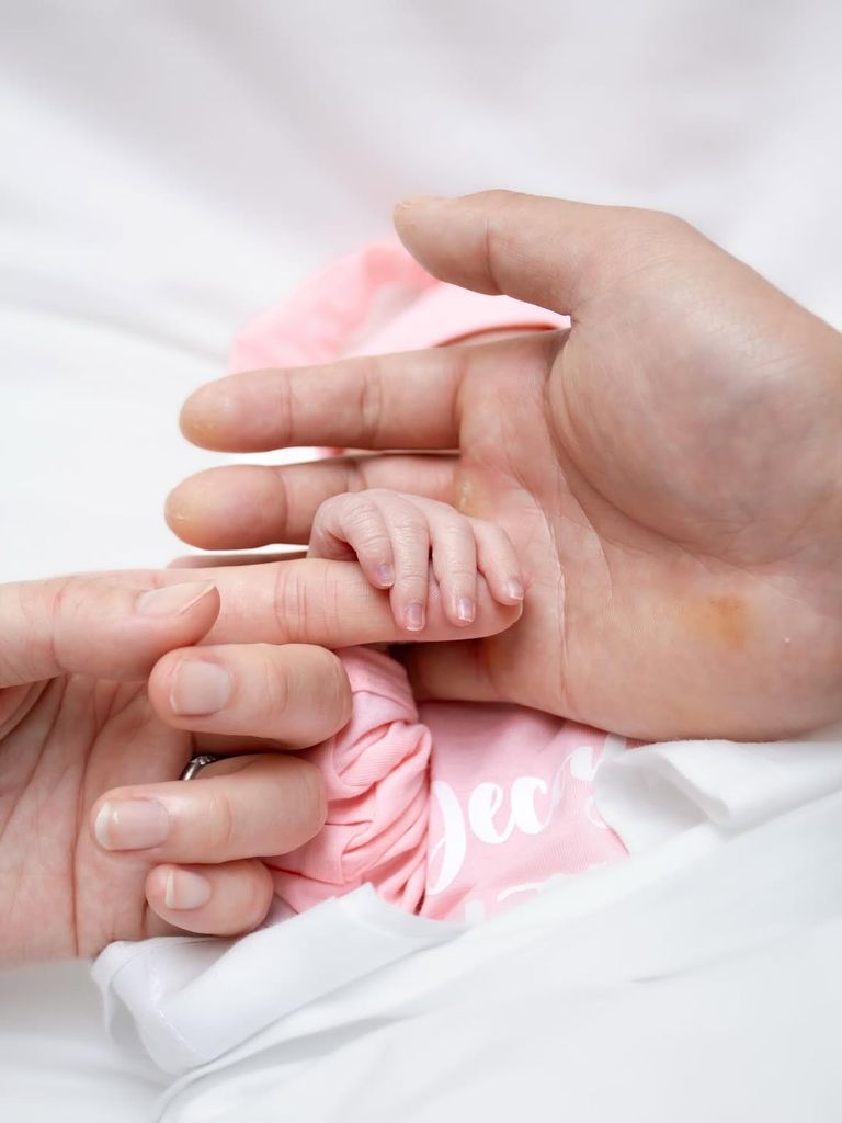 Shohei Ohtani and Mamiko Tanaka's birth announcement