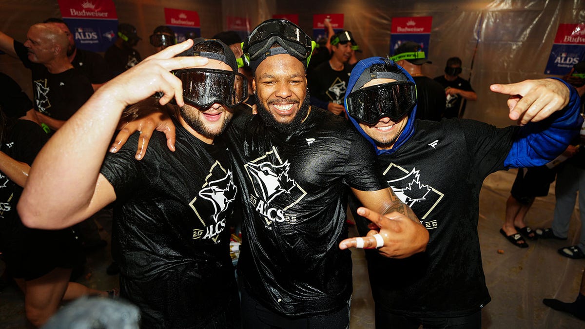 Blue Jays celebrate ALDS win