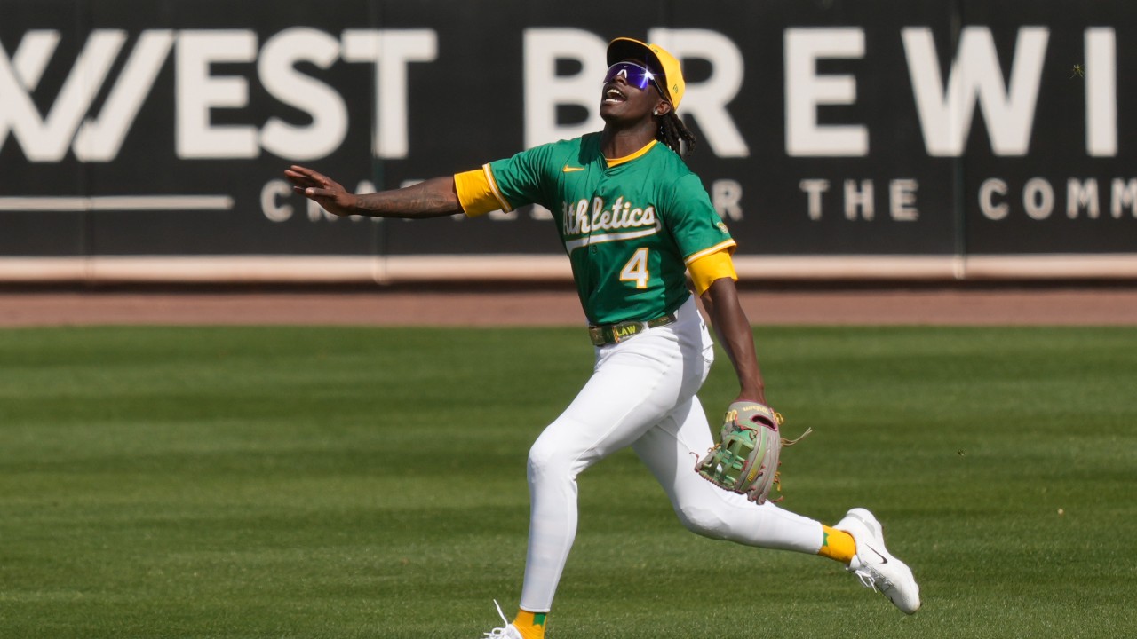A's outfielder Lawrence Butler undergoes surgery on right patellar tendon