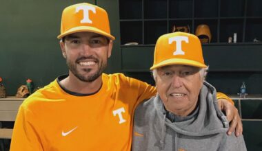 Tony Vitello's dad, Greg proud of him for taking on new coaching challenge with the San Francisco Giants