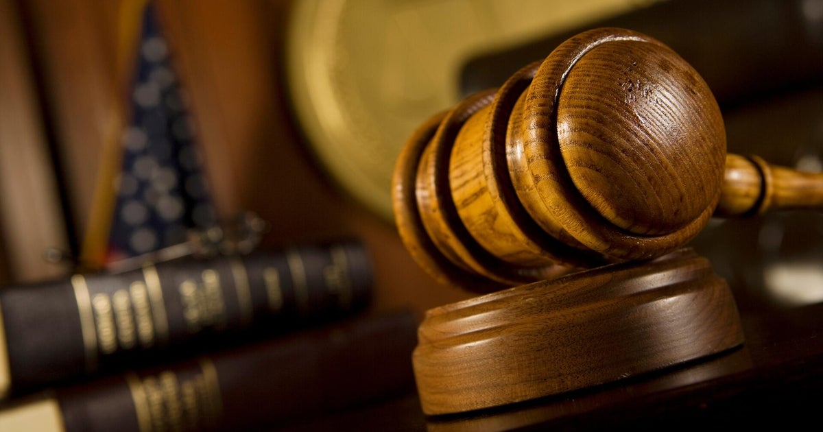 Former North Texas police chief and officer indicted for unauthorized use of city credit card