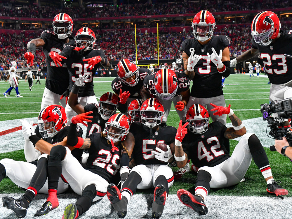 NFL: OCT 13 Bills at Falcons