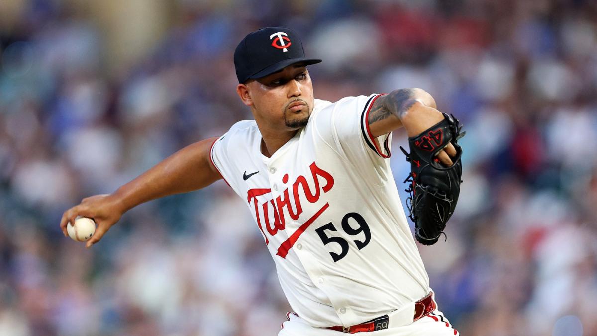 Phillies trade for Jhoan Duran: NL East contenders acquire star Twins closer in deadline deal
