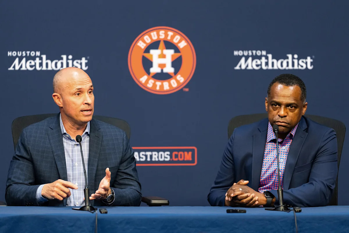 Astros sticking with manager Joe Espada and GM Dana Brown next season despite late collapse, missing playoffs
